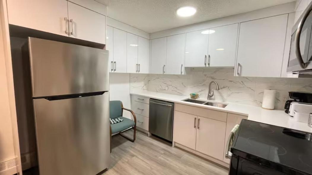 Unit #204 Cozy Mountain View 2Br In Canmore Downtown Esterno foto